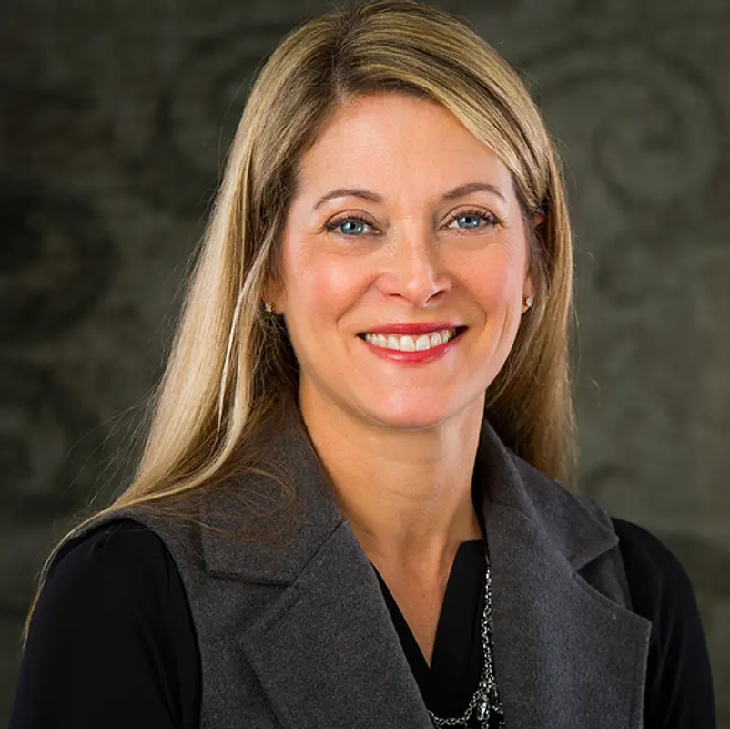 Author Angela B photo