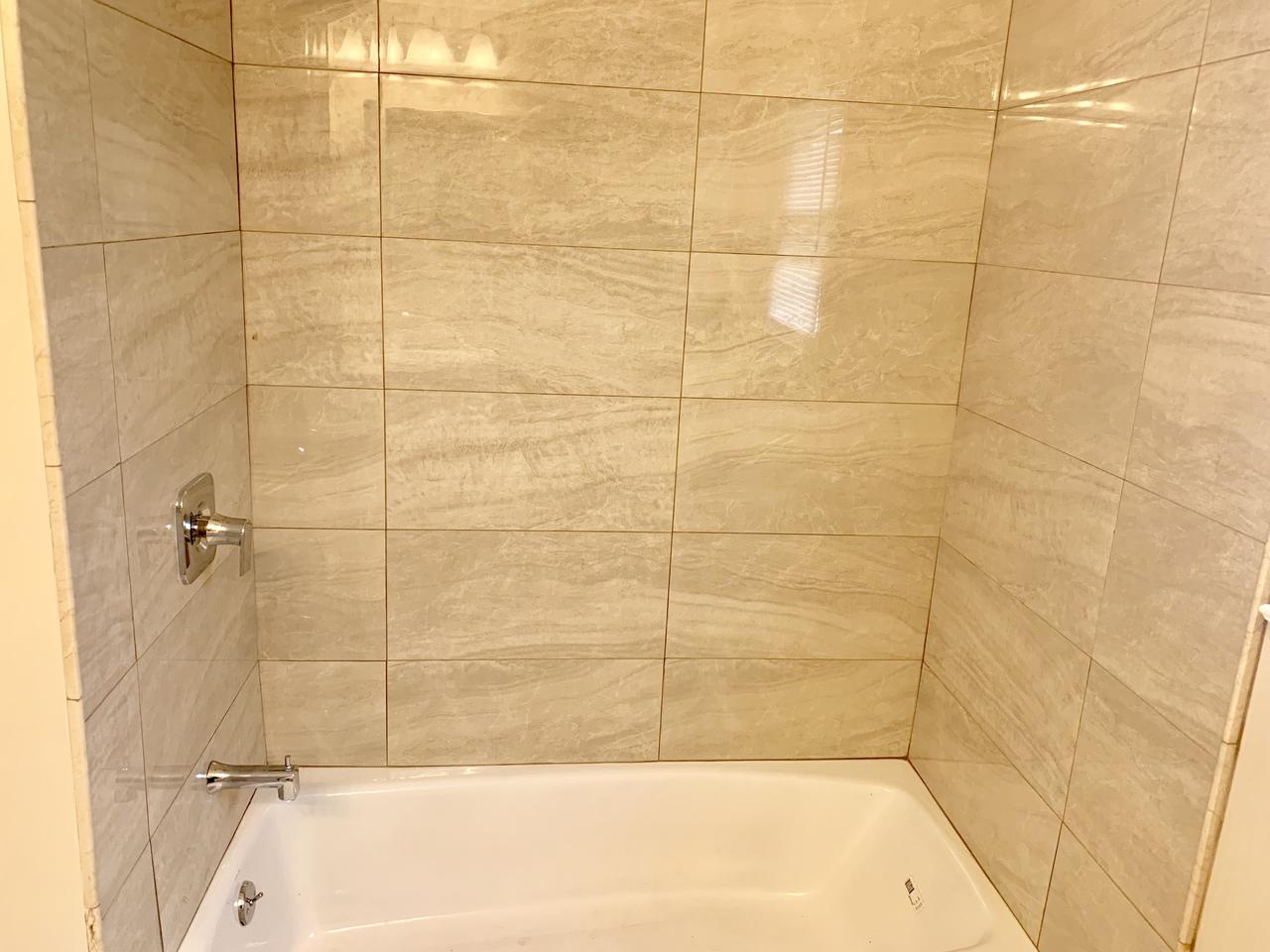 Profile photo 6 of 8