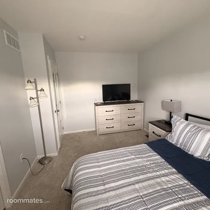 Room for rent in Bear, DE $900, townhouse