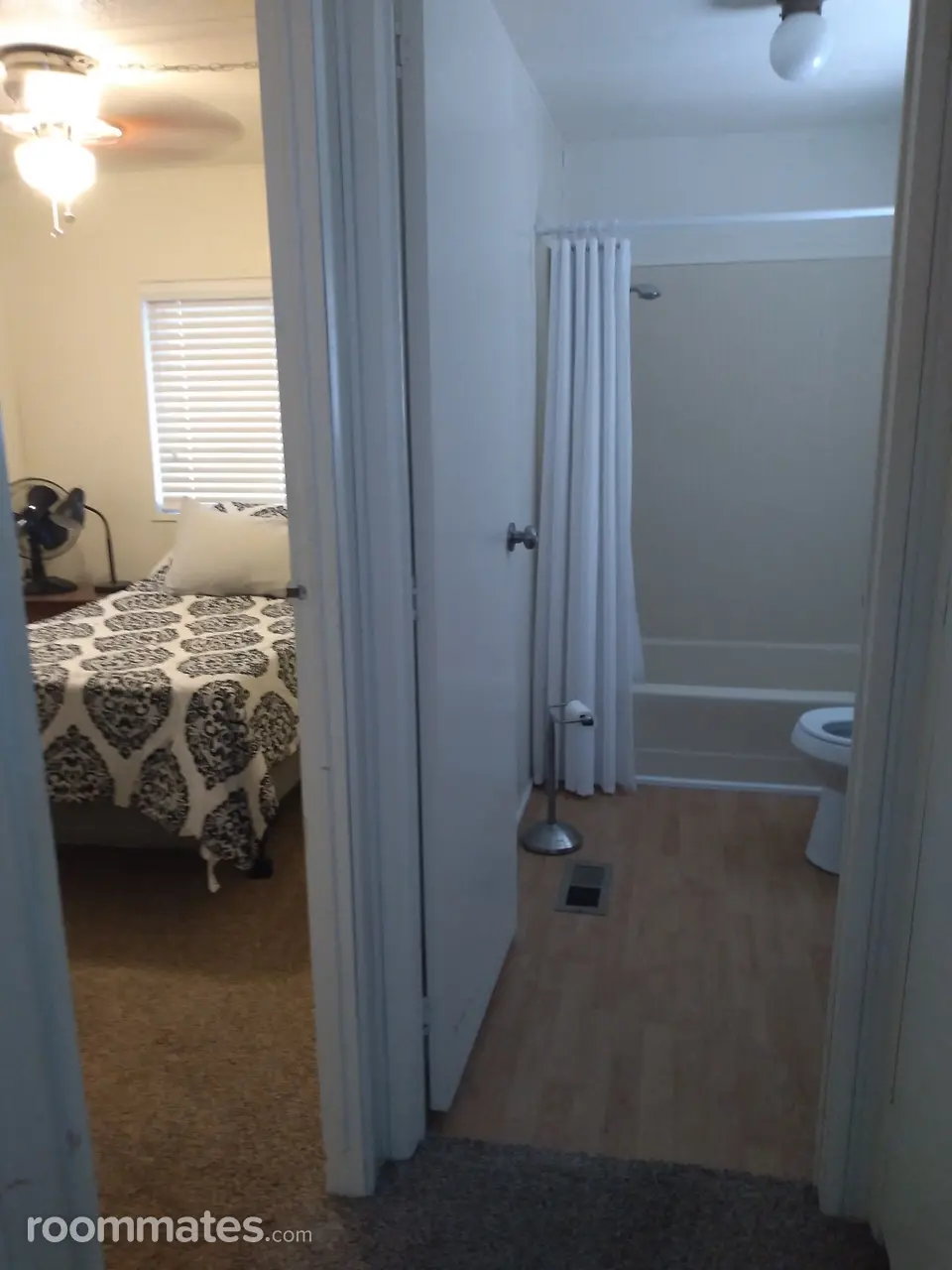 Profile photo 5 of 13
