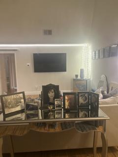 Room for rent in Westlake Village, CA $2000, condo