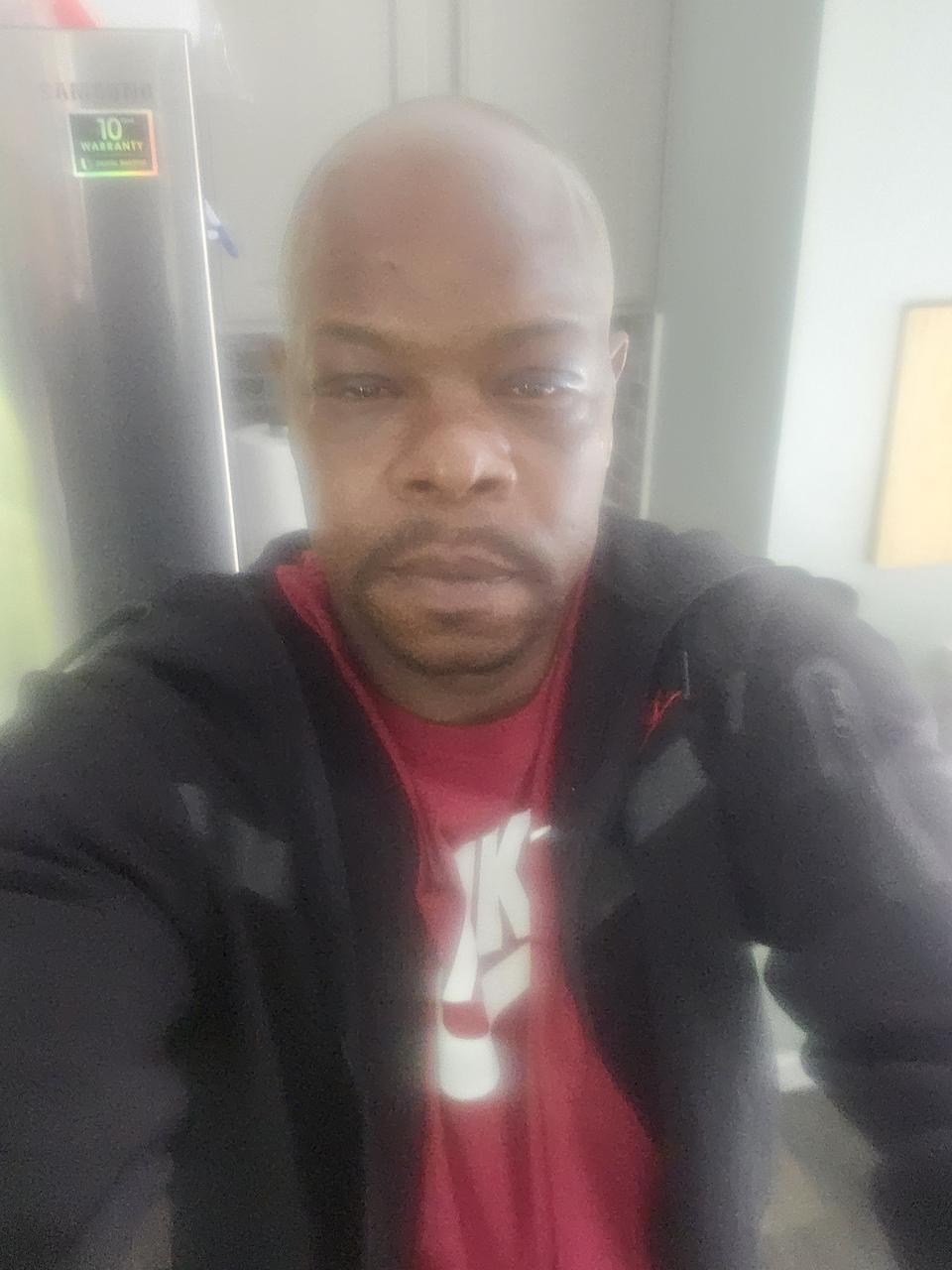 Profile photo 2 of 2