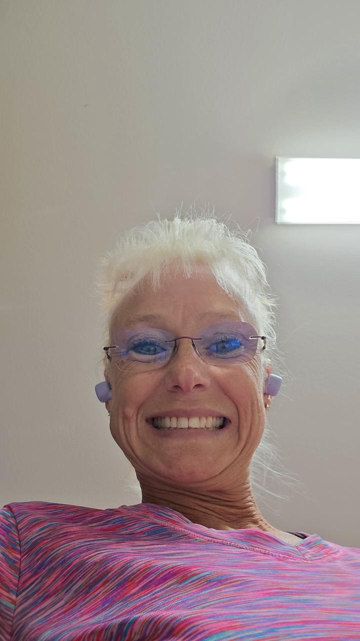 Profile photo 7 of 7