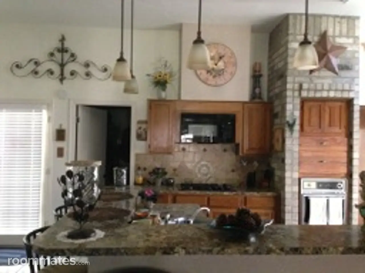 Profile photo 1 of 10