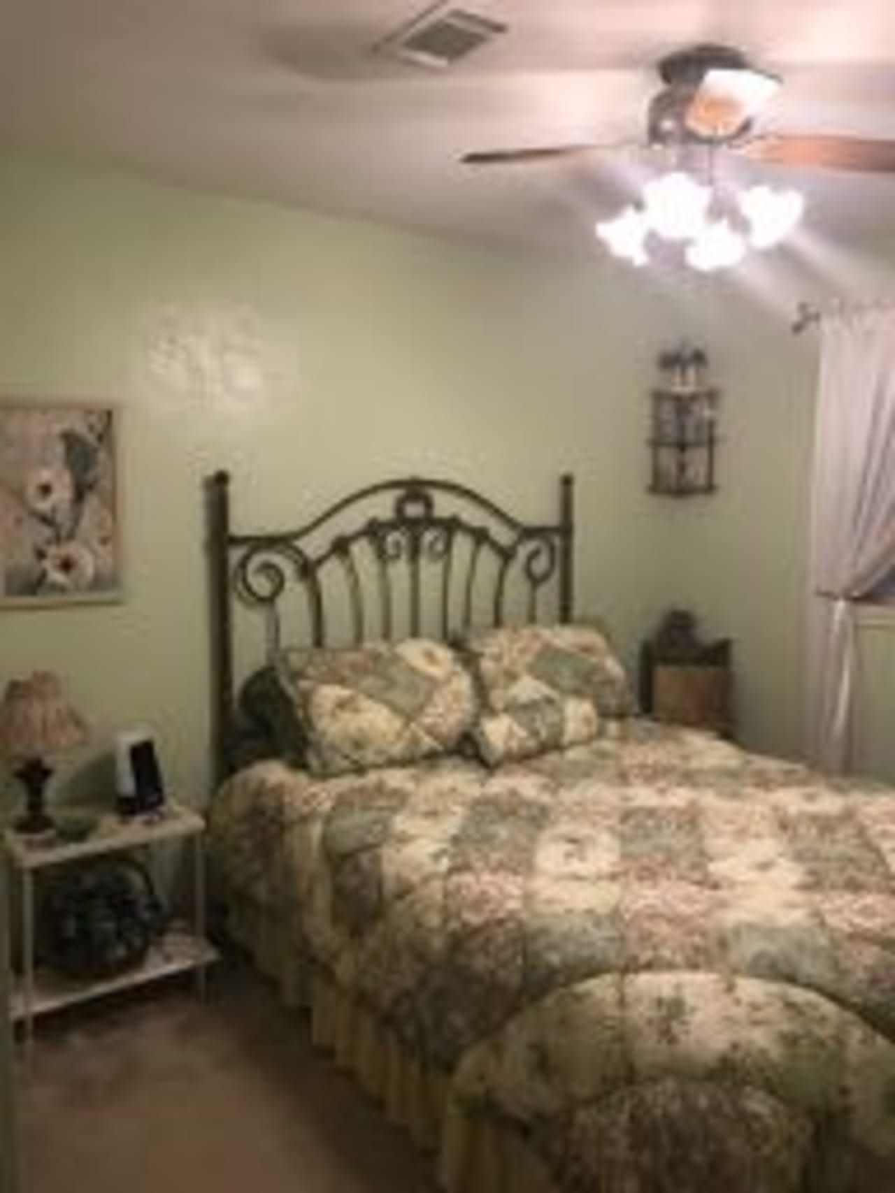 Profile photo 5 of 7