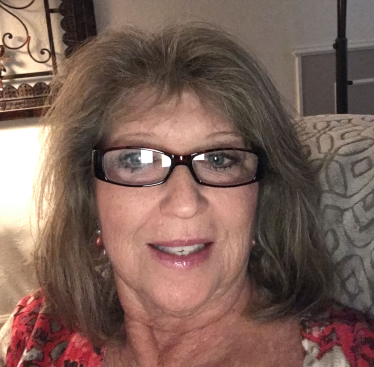 Profile photo 7 of 7