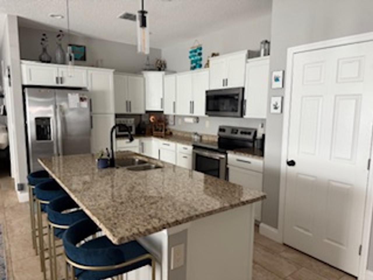 Profile photo 5 of 7