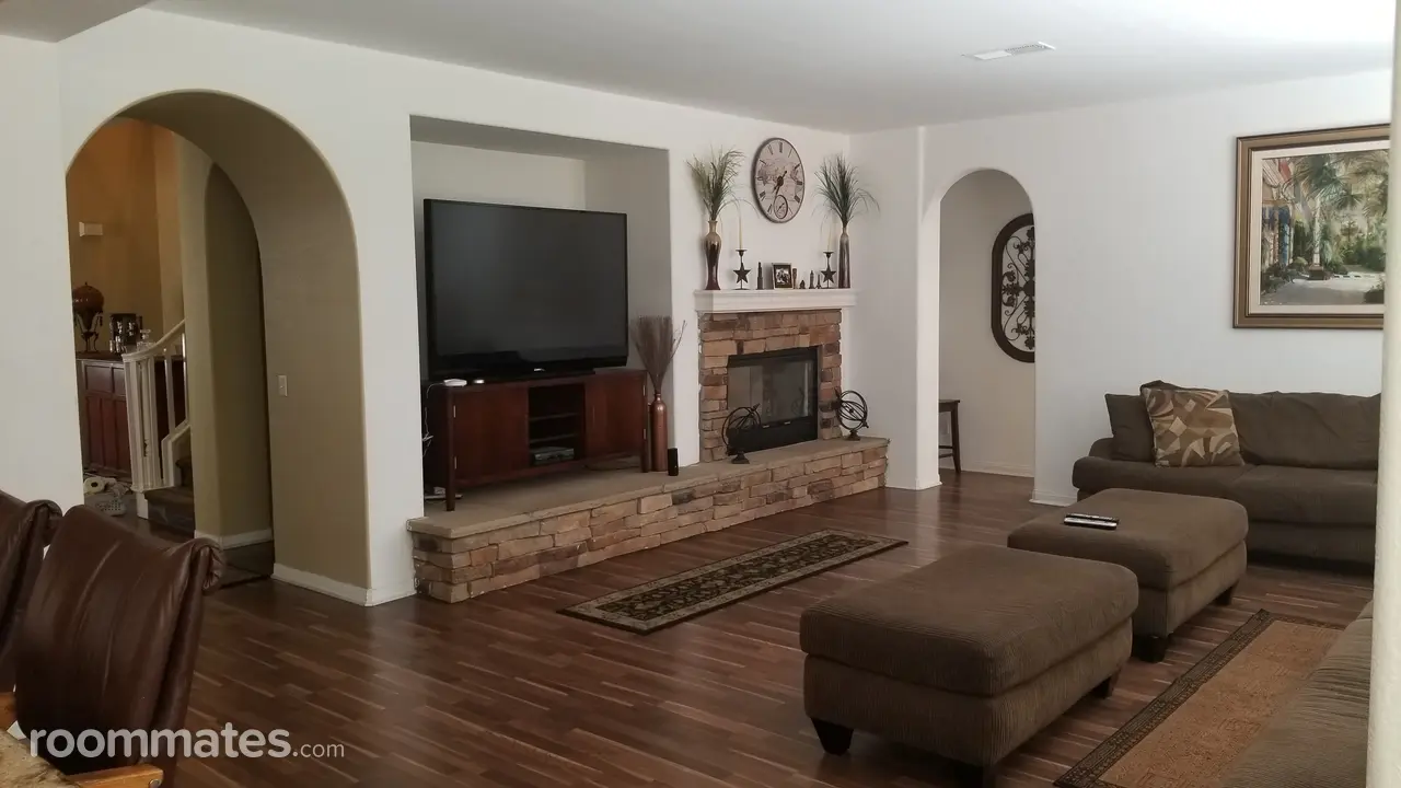 Profile photo 6 of 9