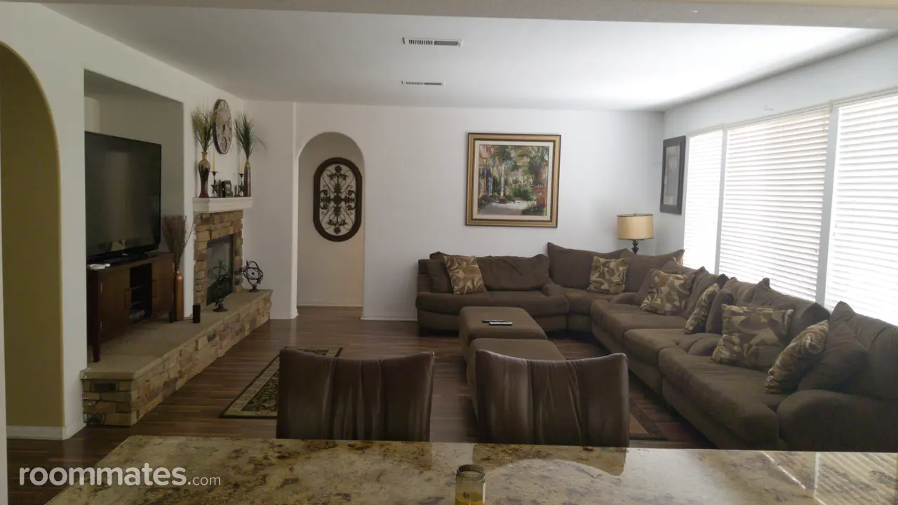 Profile photo 5 of 9