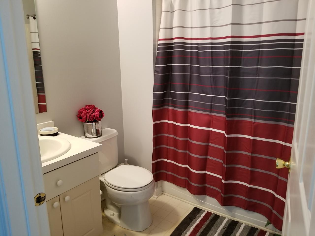 Profile photo 1 of 4