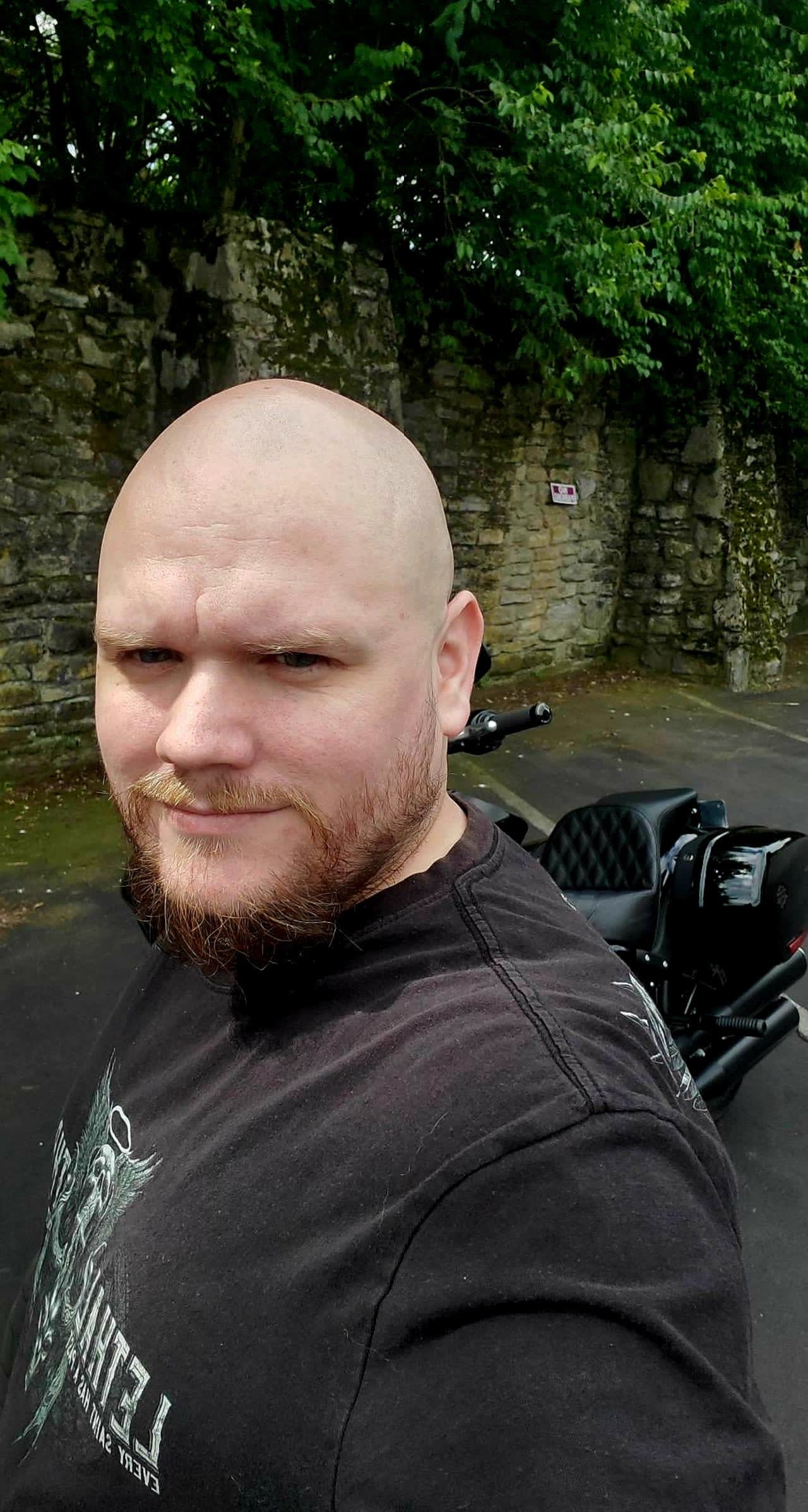 Profile photo 11 of 11