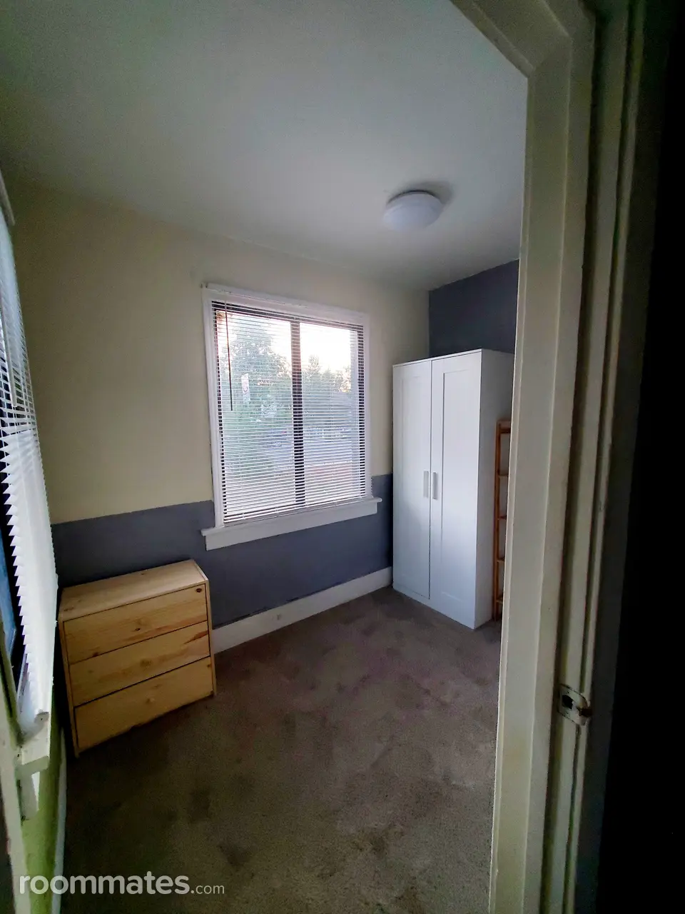 Profile photo 3 of 18