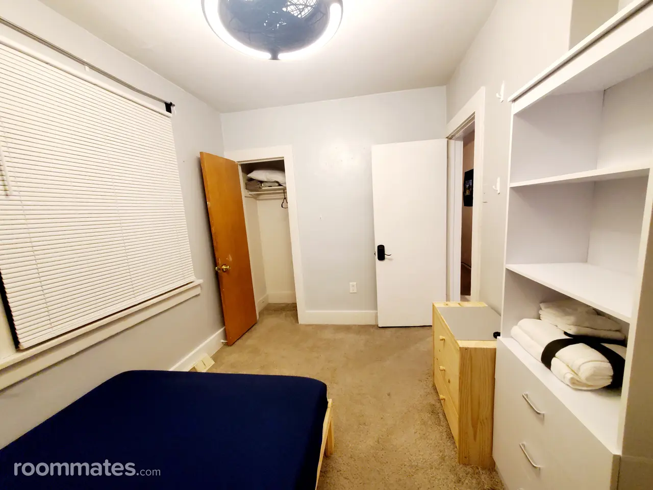 Profile photo 3 of 17