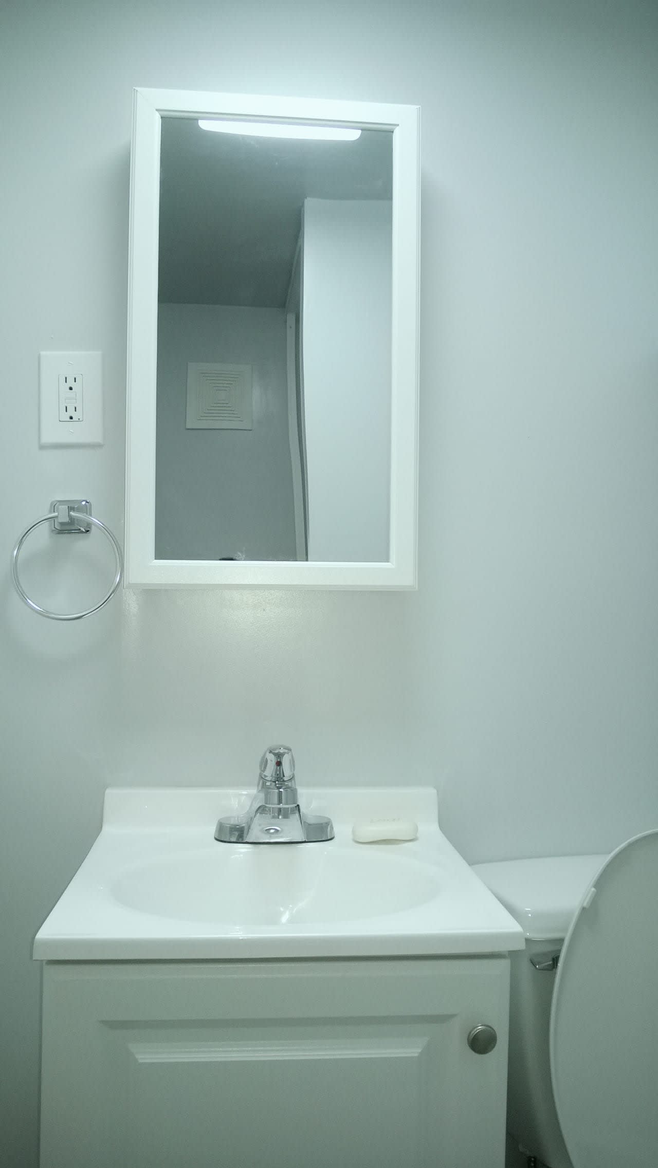 Profile photo 17 of 18