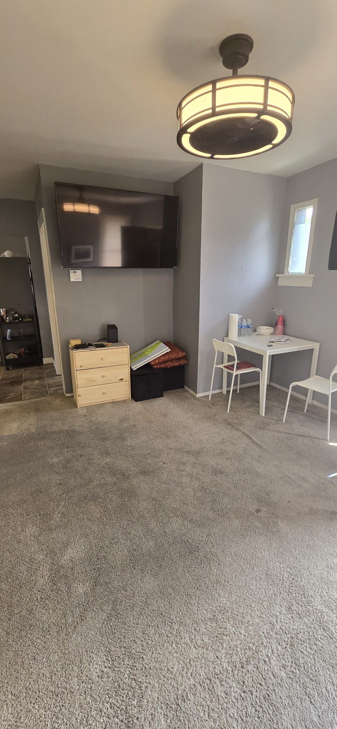 Profile photo 12 of 18