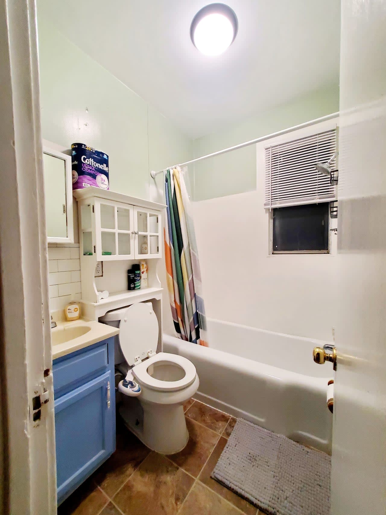 Profile photo 11 of 18