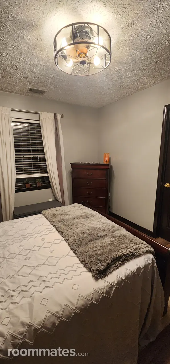 Profile photo 2 of 9