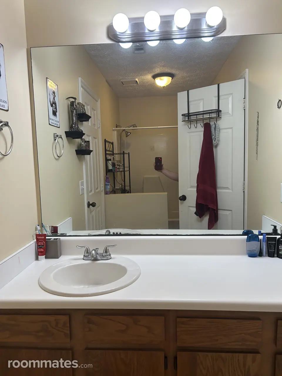 Profile photo 5 of 9