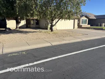 Room for rent in Glendale, AZ $1000, house