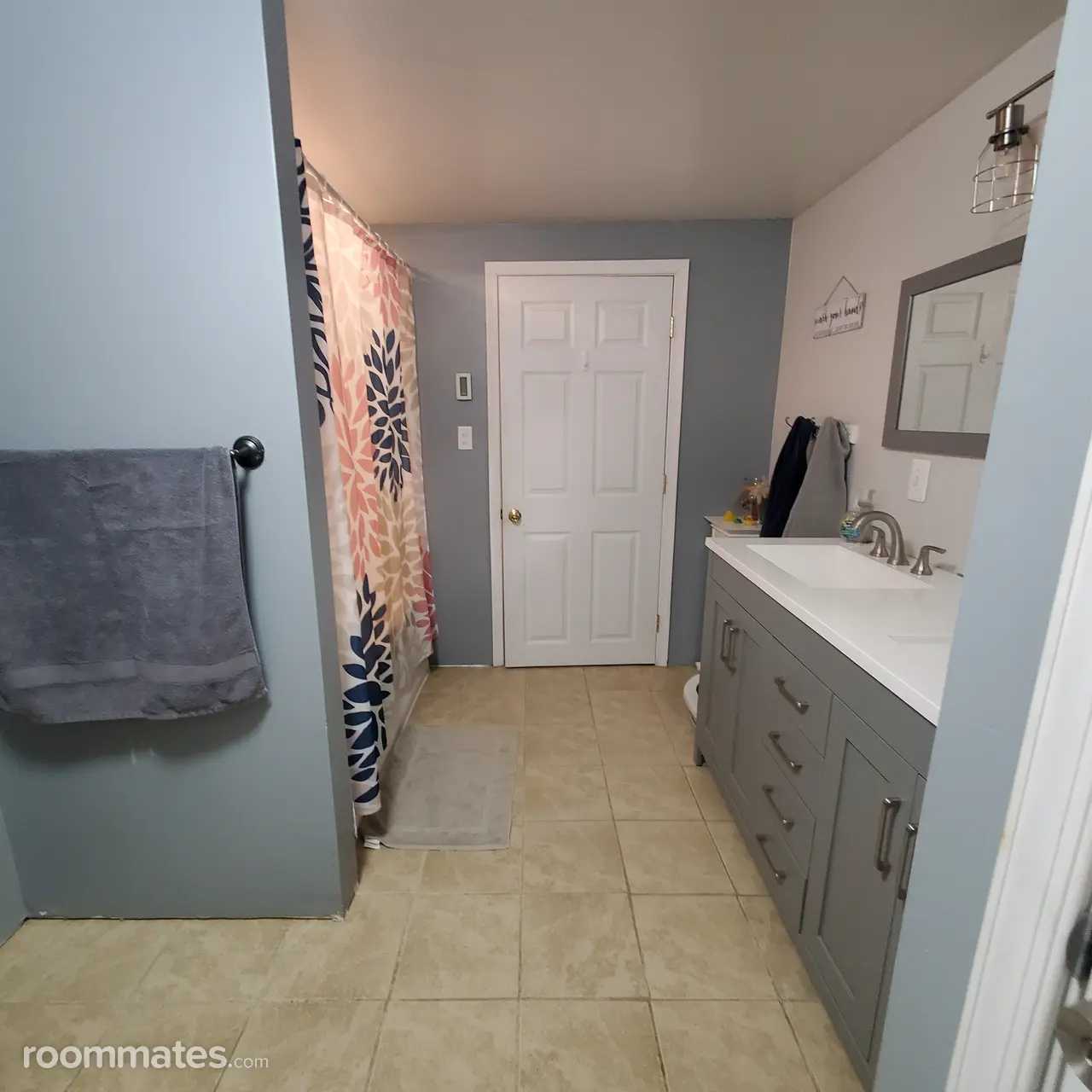 Profile photo 5 of 10