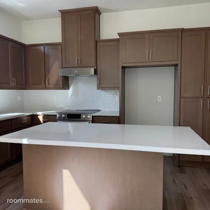 Room for rent in San Jose, CA $1650, townhouse