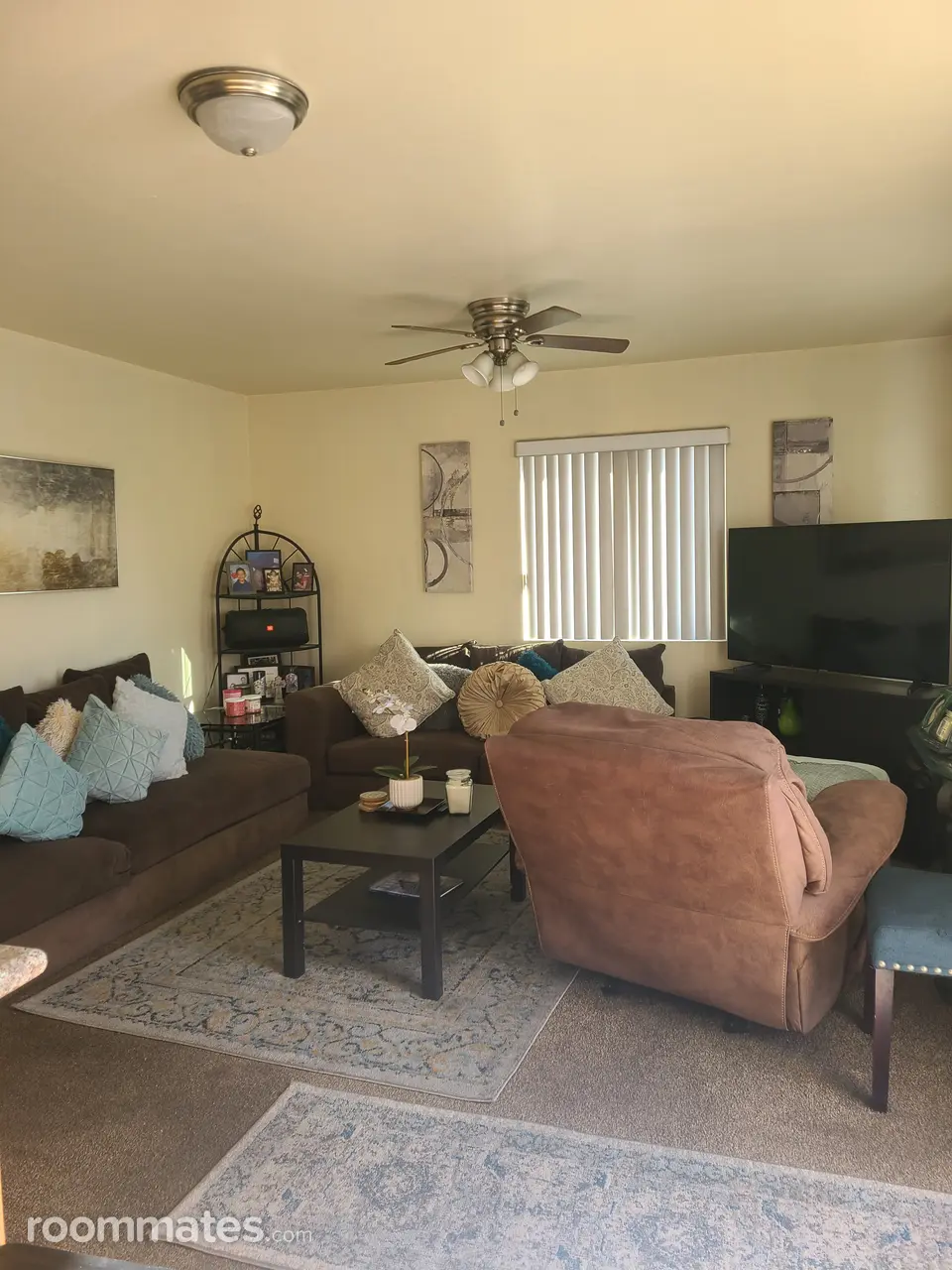 Profile photo 1 of 7