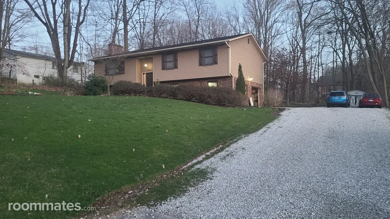 Profile photo 1 of 9