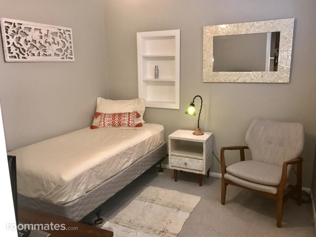 Profile photo 1 of 21