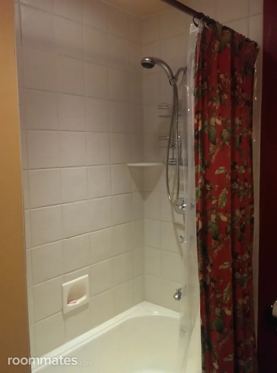 Profile photo 9 of 21