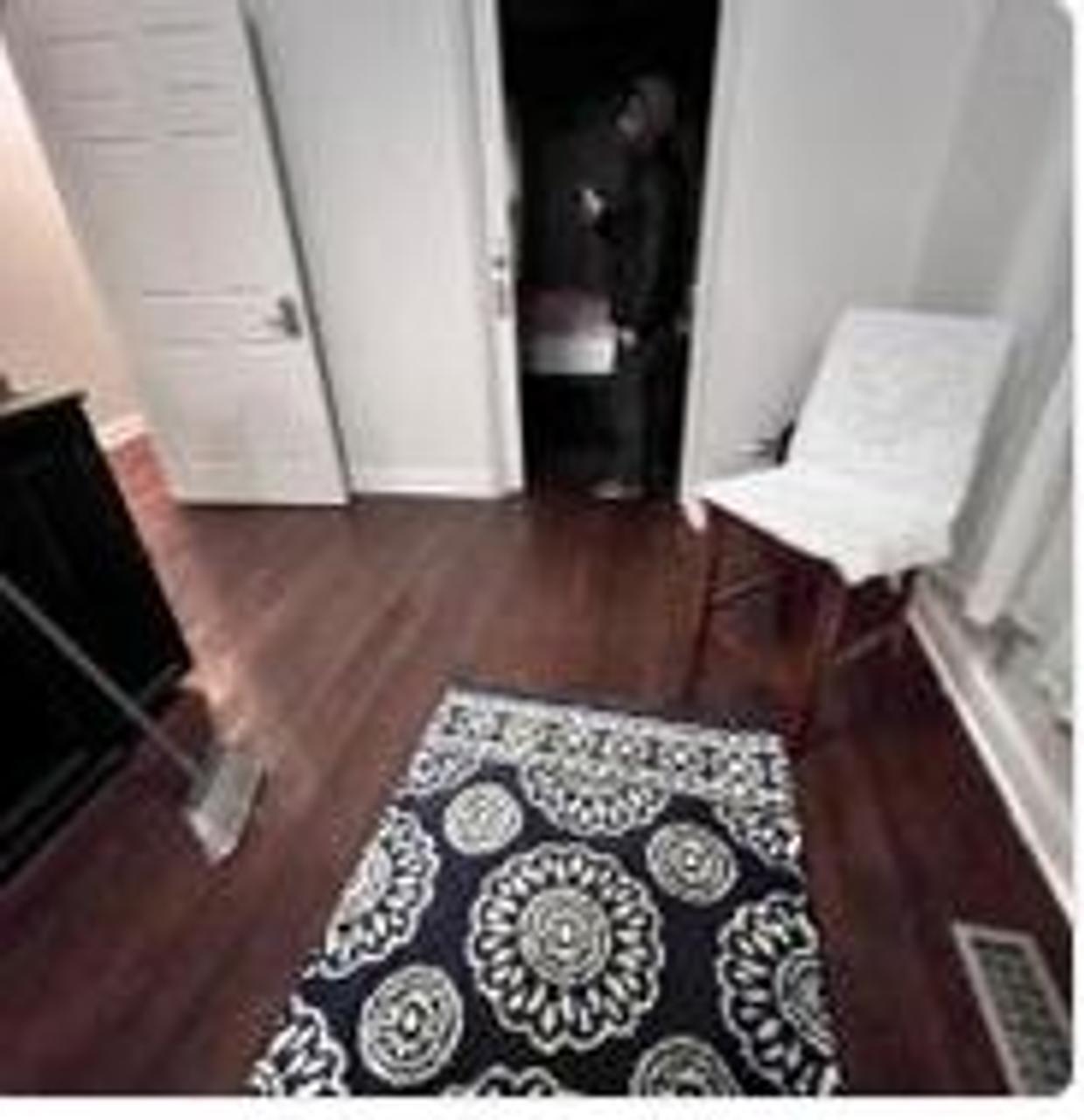 Profile photo 10 of 11