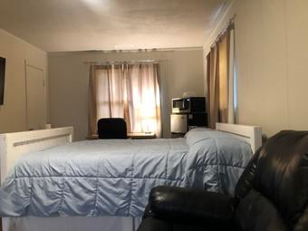Room for rent in Hampton, Virginia $960, house