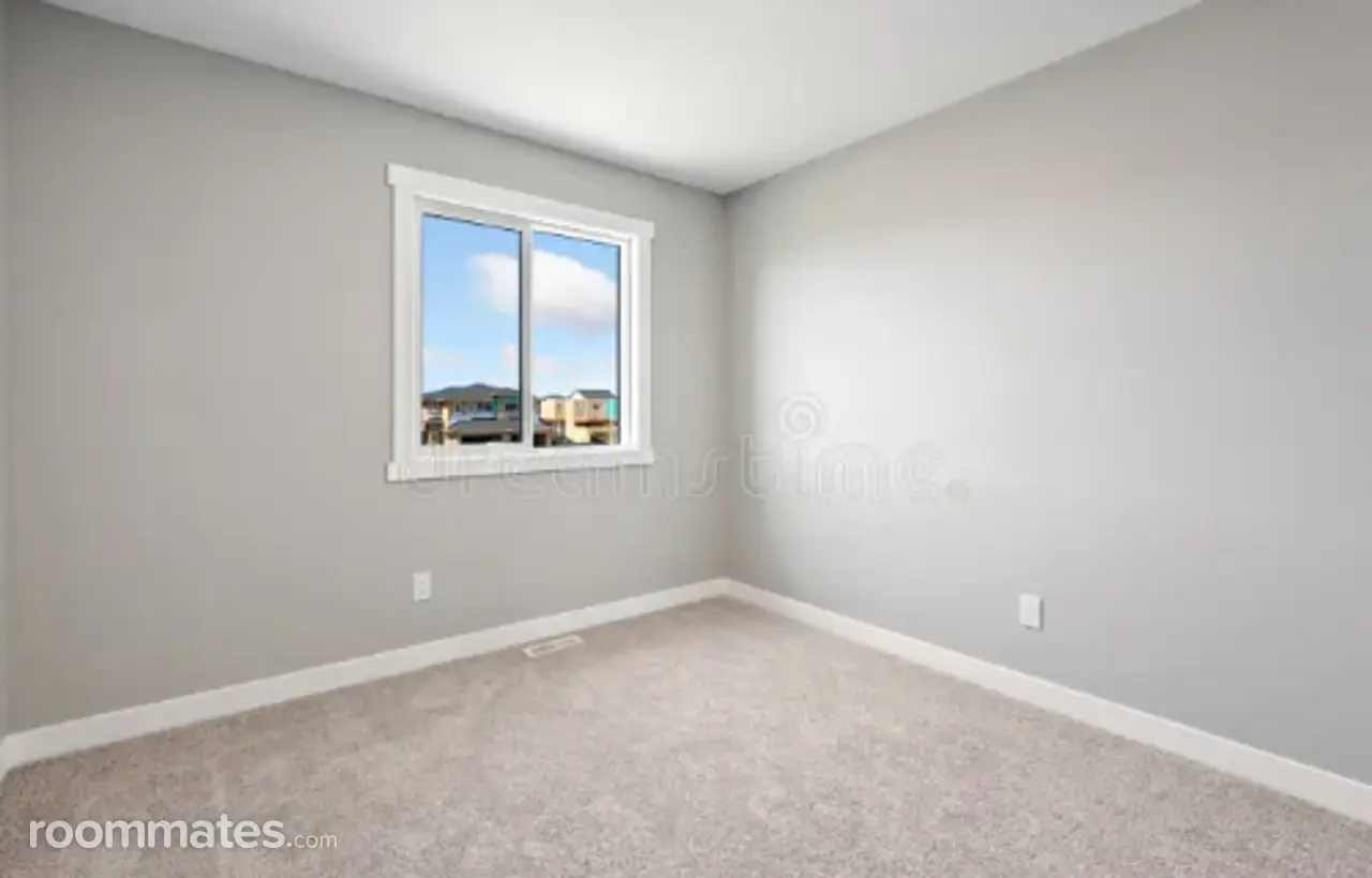 Profile photo 1 of 2