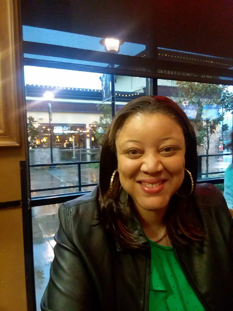 Profile photo 1 of 1