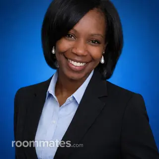 Roommate looking Honolulu, HI, $1300