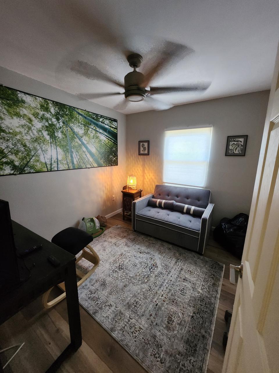 Profile photo 8 of 14