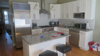 Room for rent in Stamford, CT $1500, townhouse