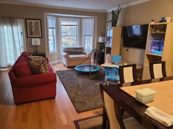 Room for rent in Stamford, CT $1500, townhouse