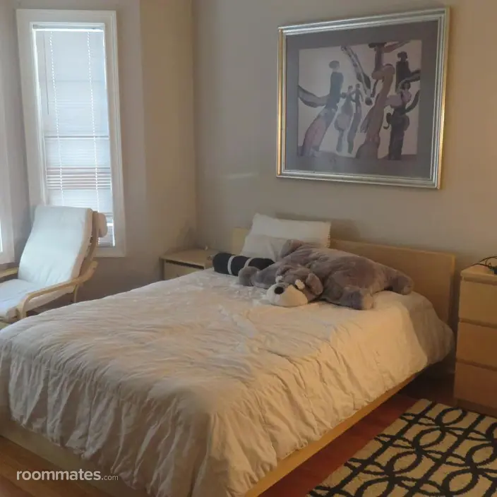 Room for rent in Stamford, CT $1300, townhouse