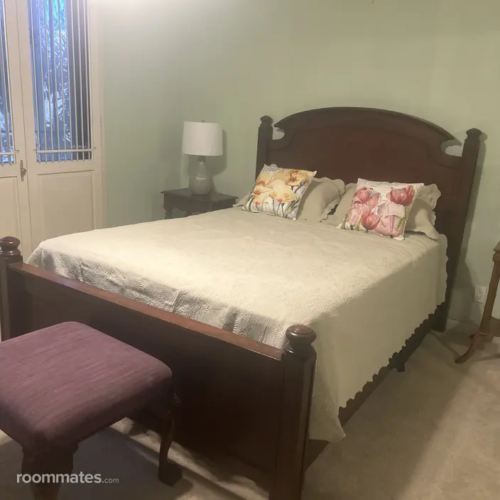 Room for rent in Las Vegas, NV $800, condo