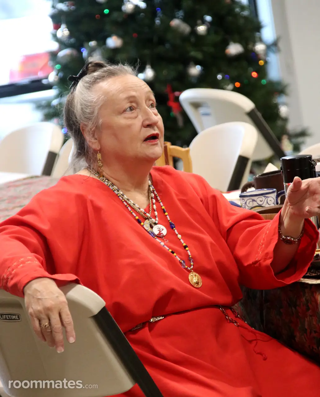 Profile photo 2 of 4