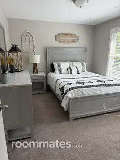 Room for rent in Canton, GA $1000, house