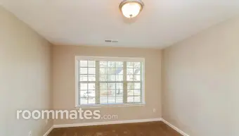 Room for rent in Canton, GA $1000, house