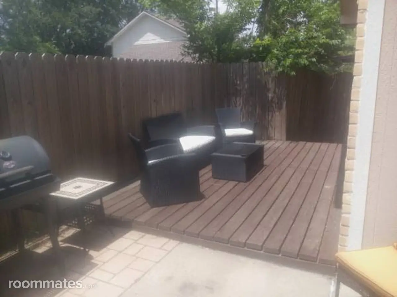 Profile photo 9 of 14