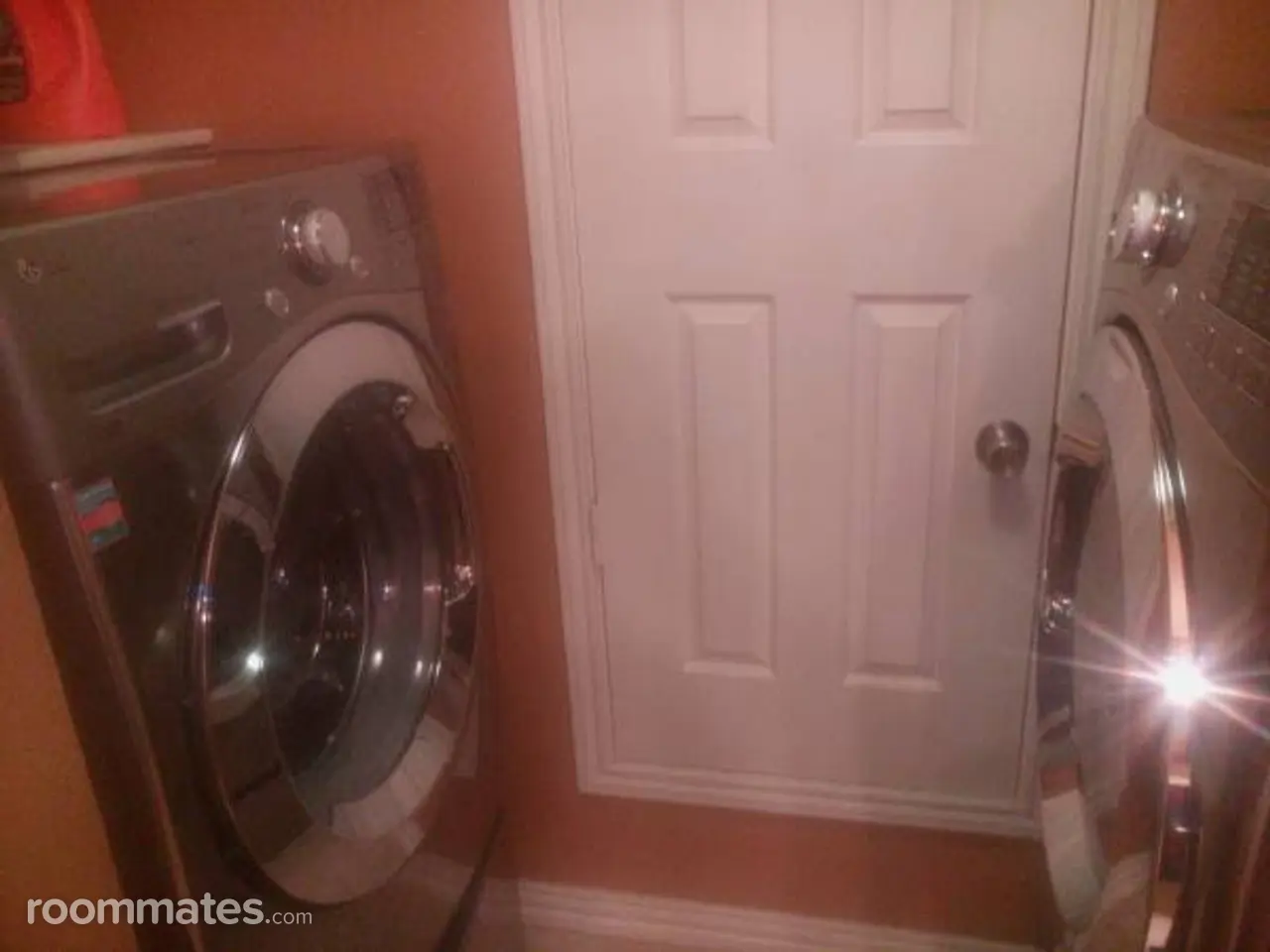 Profile photo 7 of 14