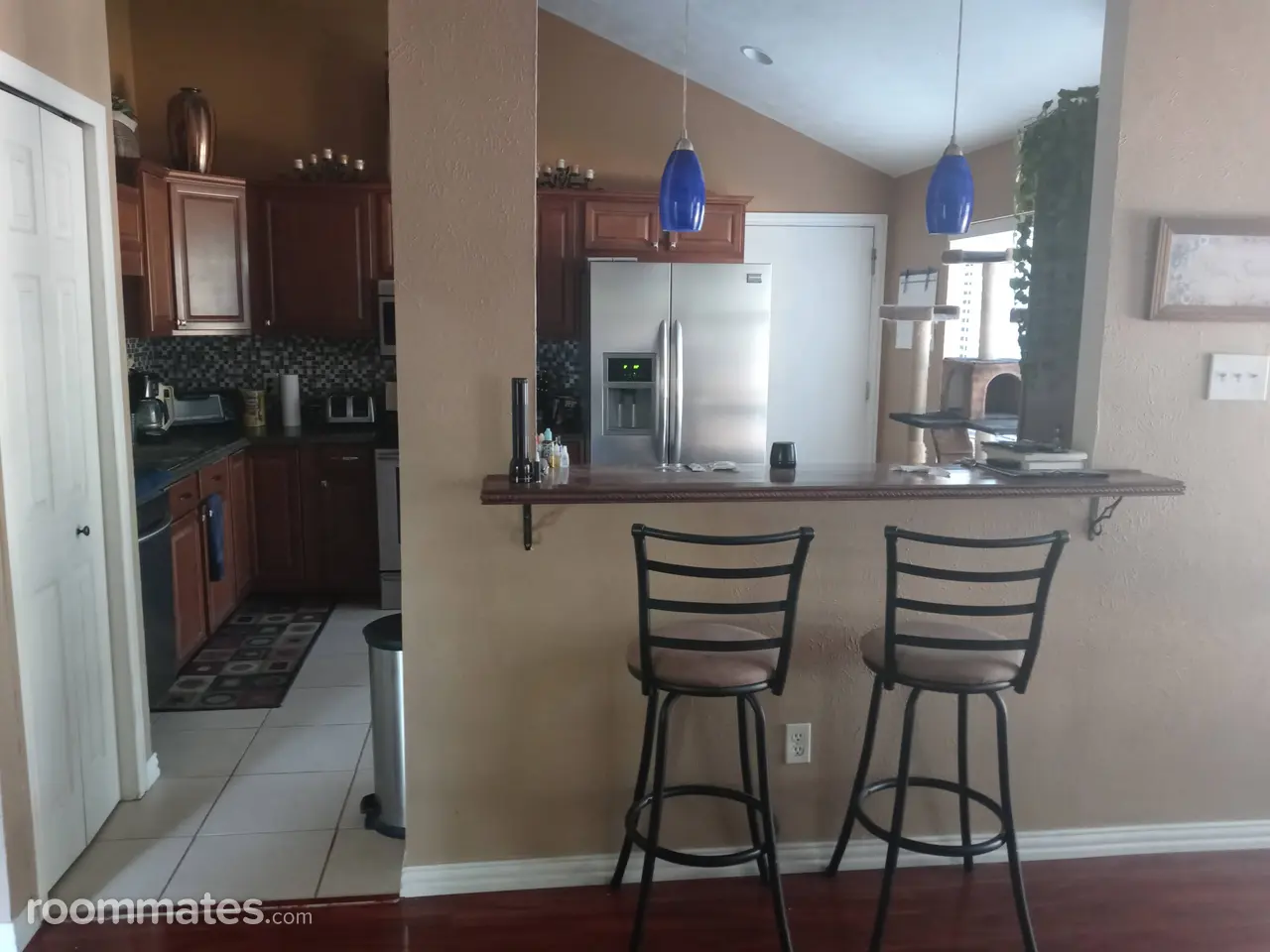 Profile photo 8 of 14