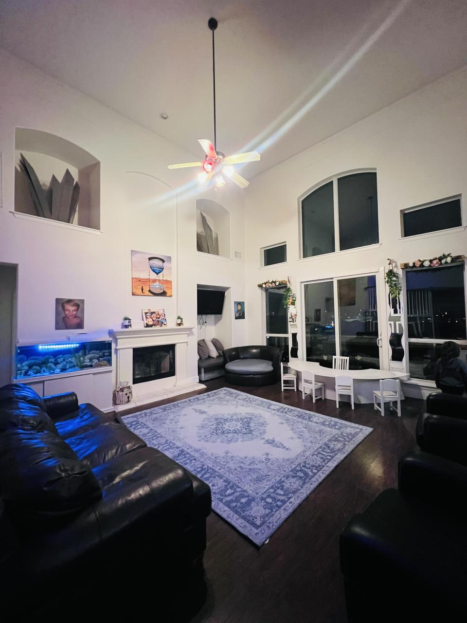 Profile photo 6 of 13