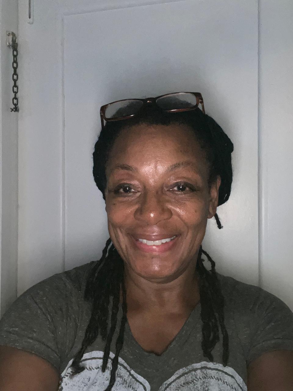 Profile photo 10 of 13