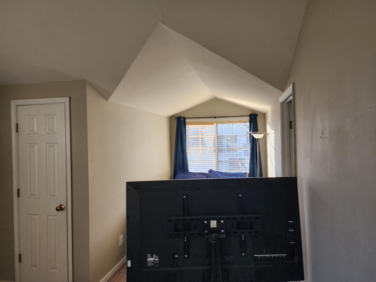 Profile photo 1 of 11