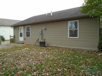 Room for rent in Toledo, OH $600, house