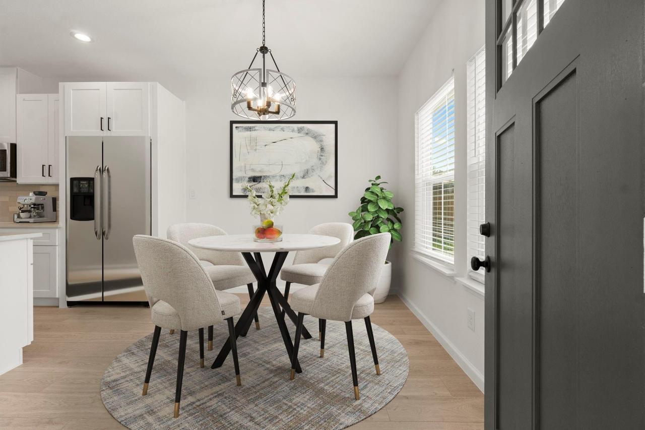 Profile photo 5 of 11